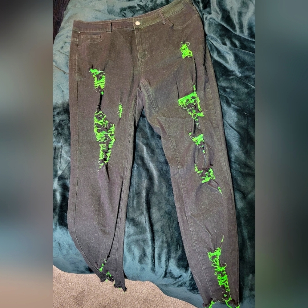 Distressed Neon Green Skinny Jeans
